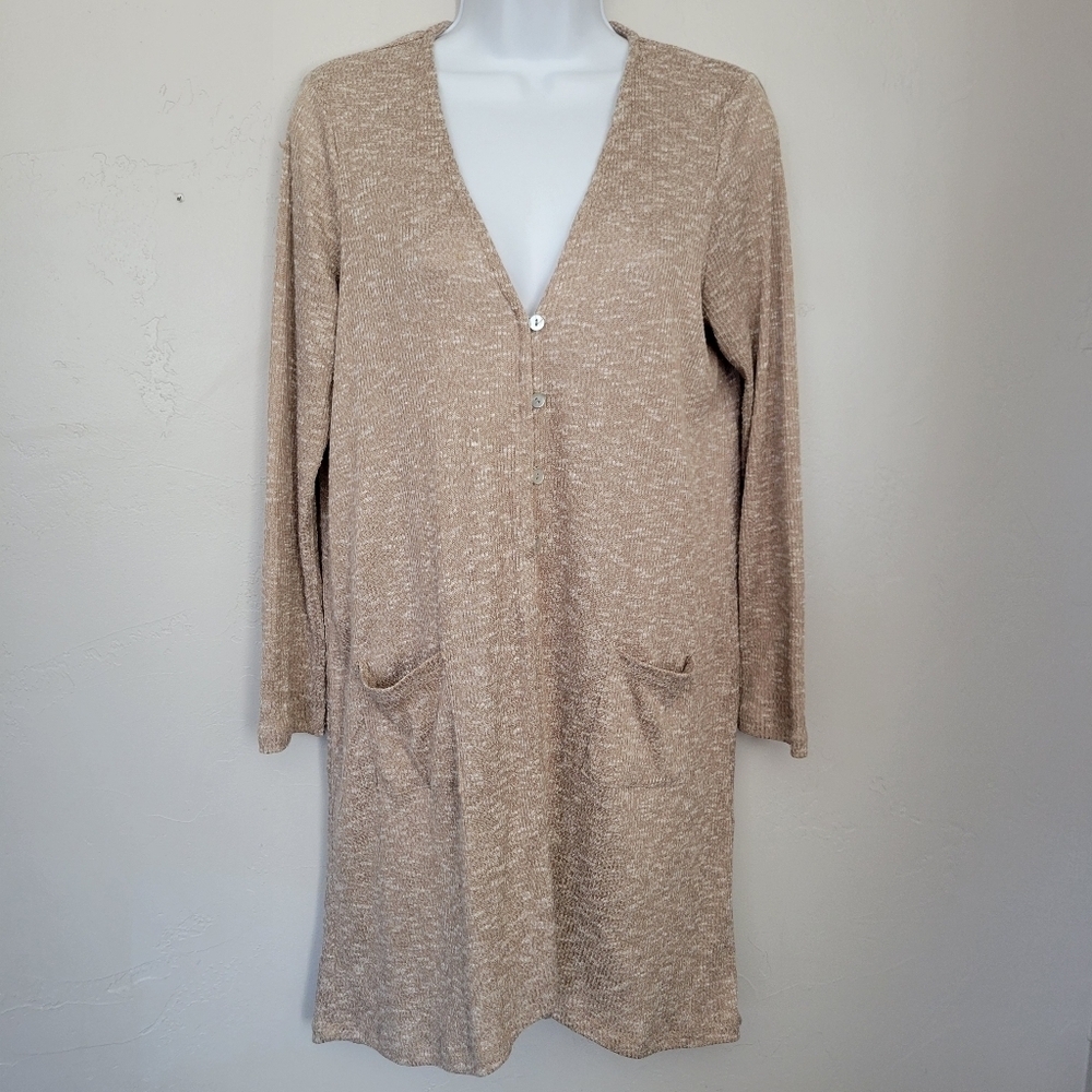 Maurices Womens Medium Beige Tan Quarter Sleeve Cardigan V-neck Button Up Ribbed